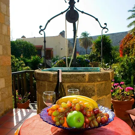 מלון S. Nikolis Historic Boutique Rhodes City